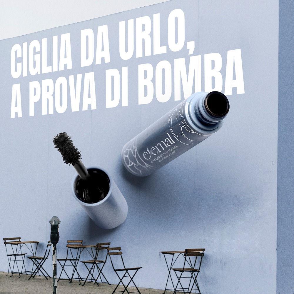 Ciglia extra volume con il mascara Eternal di Rybella